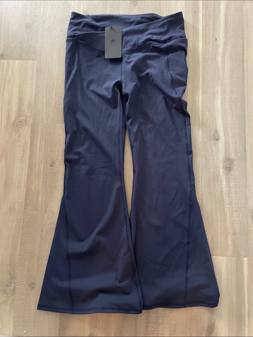 Fabletics Dark Navy High-Waisted Crossover Flare-Short
